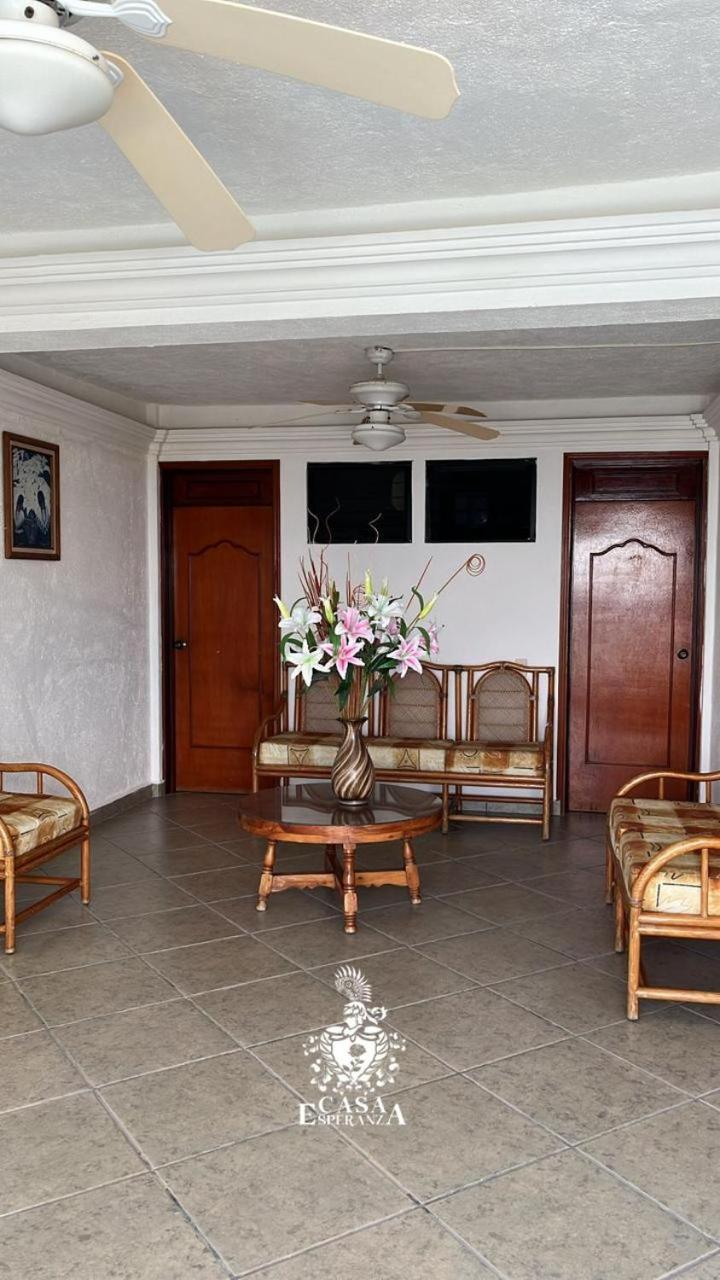 Casa Esperanza * Acapulco